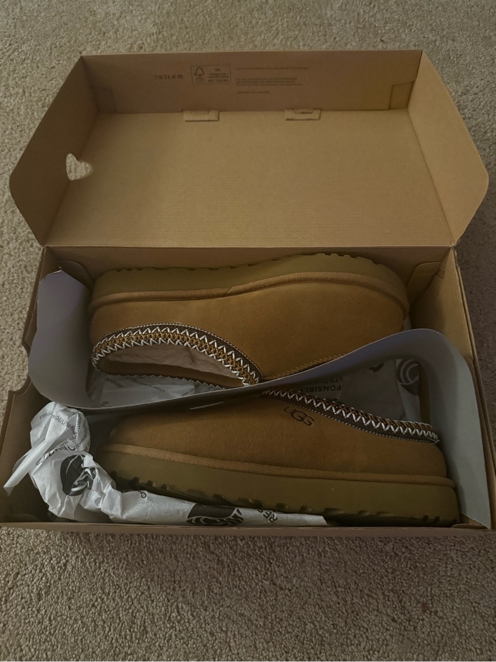 UGG TASMAN CHESTNUT SUEDE/ SHEEPWOOL SLIPPERS SHOES, WOMEN US 9 Worn Once
